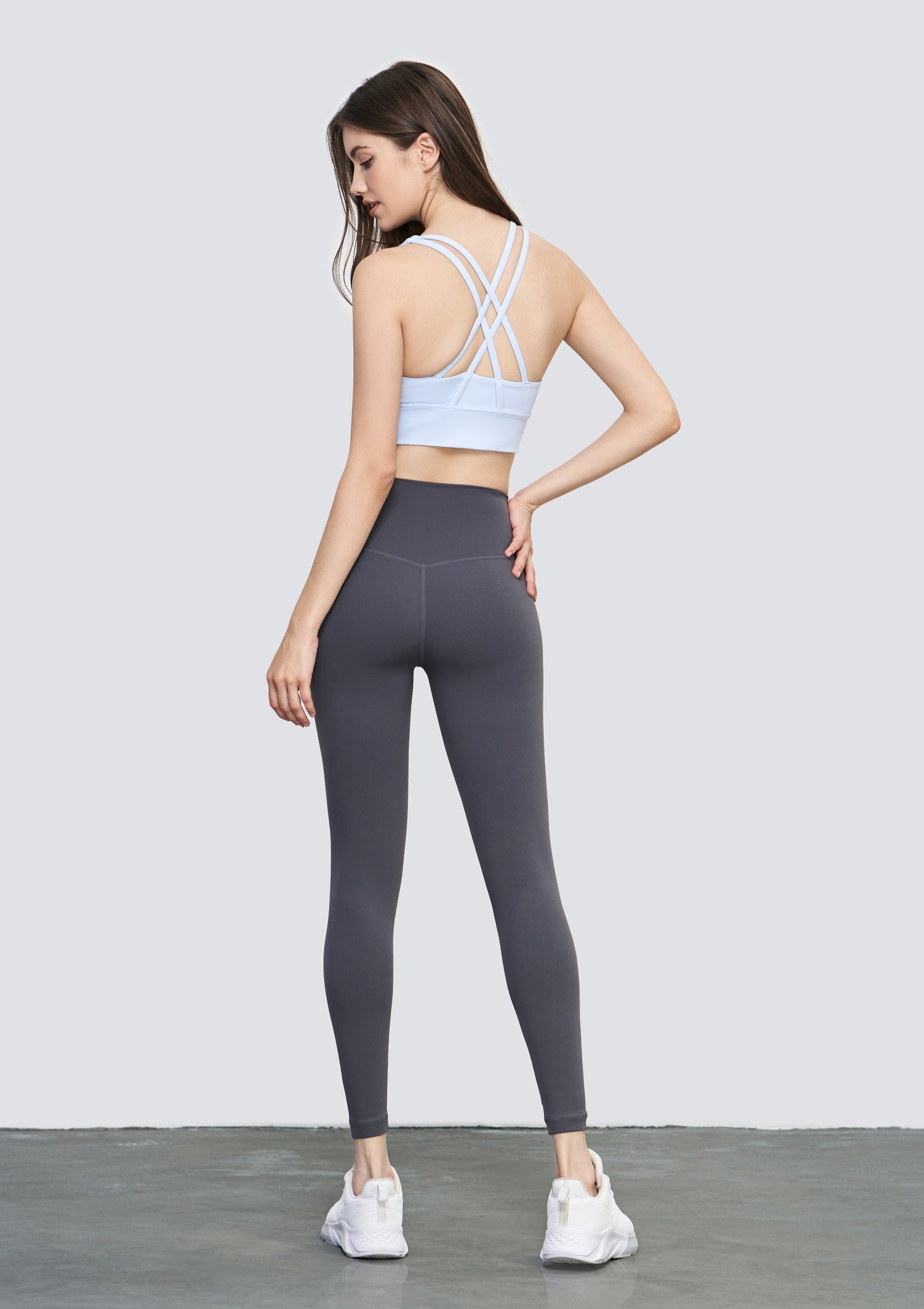 Nuna Double Cross-Strap Sport Bra